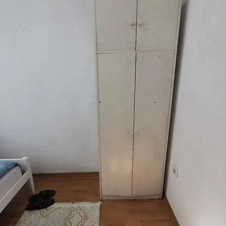 Homestay szállás Book A Sarajevo, Free Parking & Garden *